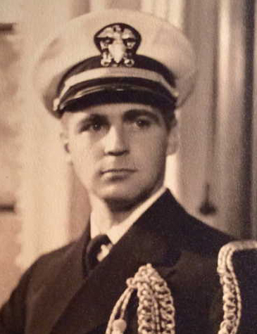 Photo of photos/Donald Roderick McLennan Jnr 1908-1985 naval portrait_crop